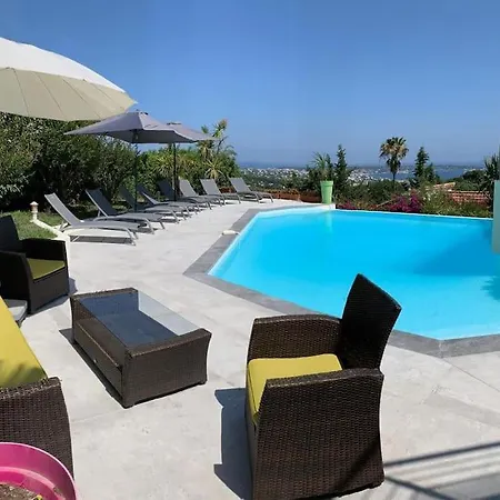 Villa Moderne Et Spacieuse Avec Vue Panoramique Vallauris