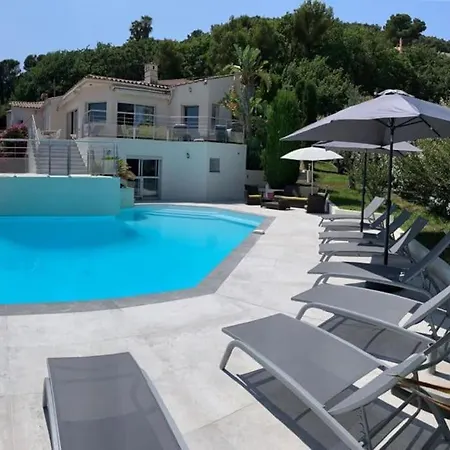 Villa Moderne Et Spacieuse Avec Vue Panoramique