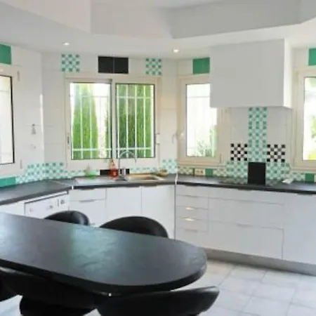 Villa Moderne Et Spacieuse Avec Vue Panoramique *